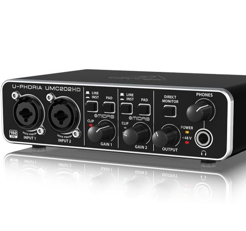 Звуковая карта BEHRINGER UMC202HD
